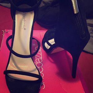 Black Dress Sandal Pump